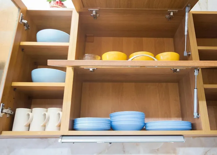 Price - Downtown Flat *