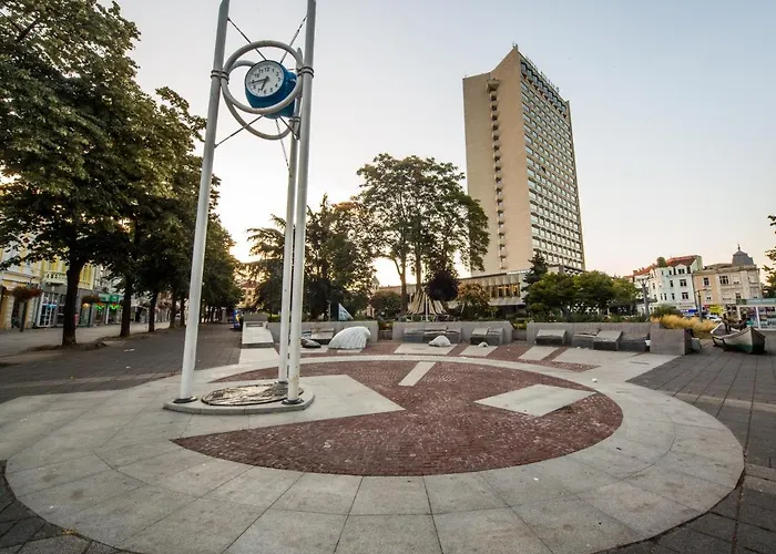 Price - Downtown Flat Burgas